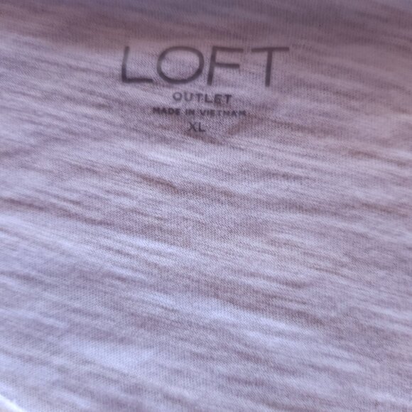 LOFT Ann Taylor Women's Tiger Print Wedge Tee Shirt Size XL - Picture 9 of 11